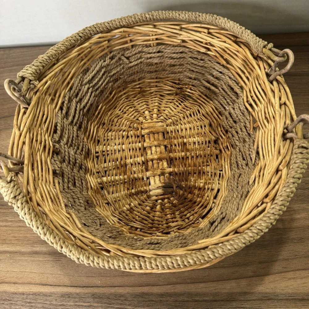 Vintage 1960's Boho Wicker Rattan Folding Handles Hand Woven Basket‎ 11x10